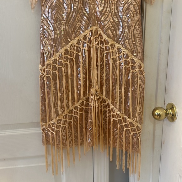 BABEYOND Women's Flapper 1920s VNeck Beaded Fringed. - Picture 8 of 13